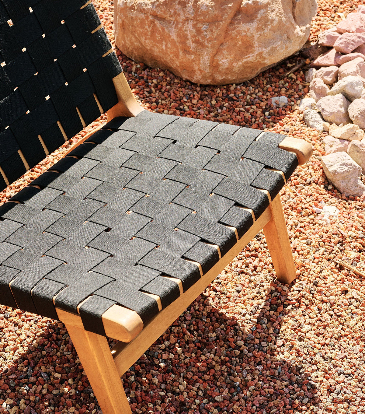 Sealed Teak / 2" Black Straps